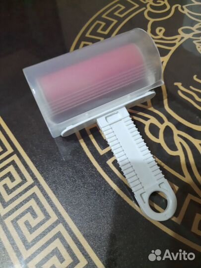 Многоразовый ролик для чистки одежды