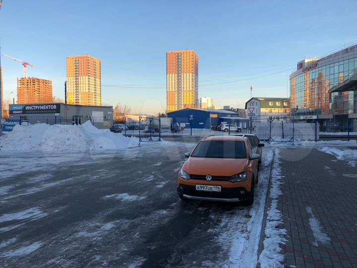 Торговая площадь, 3000 м²