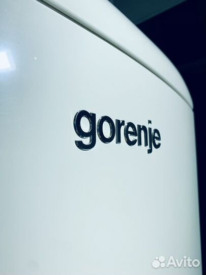 Холодильник Gorenge в стиле Smeg