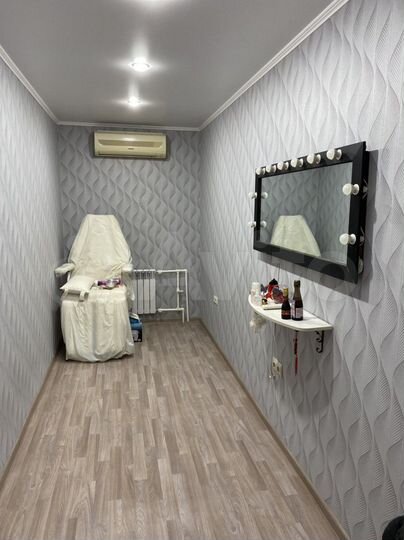 2-к. квартира, 43,4 м², 1/3 эт.