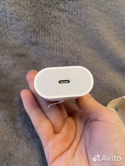 Зарядка Адаптер питания 20W type-c для iPhone/Andr