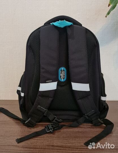 Рюкзак Grizzly (начальные классы)