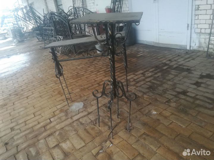 Ритуальный Стол с лавочкой