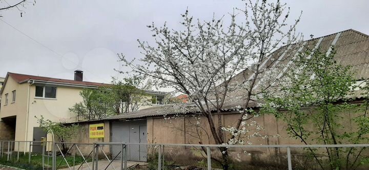 Дом 370 м² на участке 7 сот.