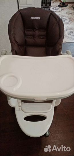 Универсальный стульчик для кормления