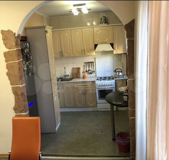 2-к. квартира, 53 м², 3/5 эт.