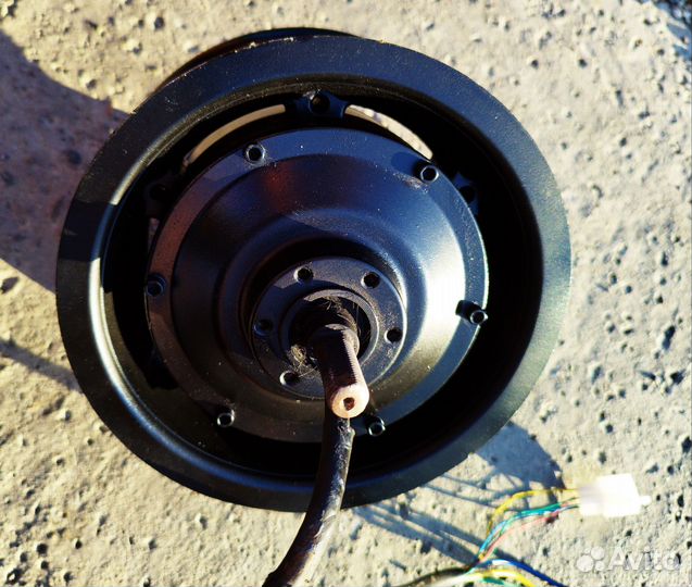 Мотор колесо 60V 1600W для электросамокатов Ultron