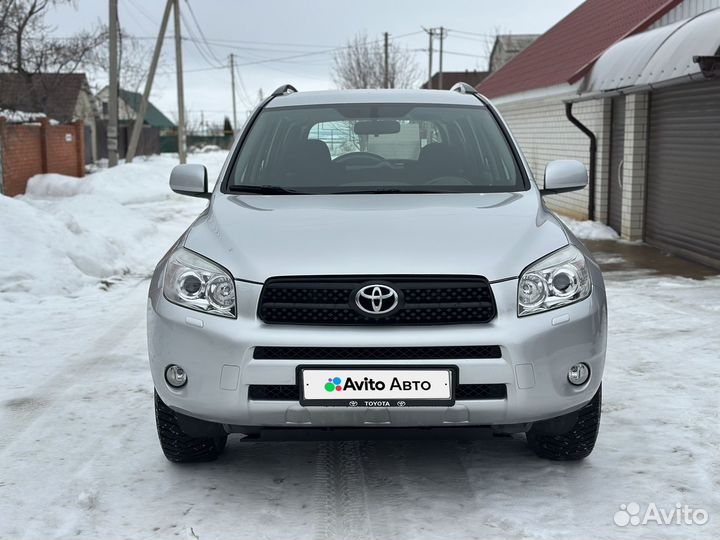 Toyota RAV4 2.0 AT, 2008, 198 000 км