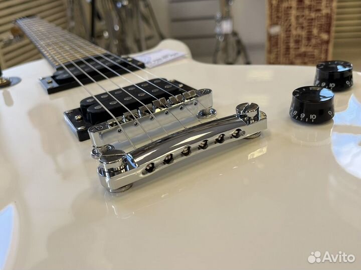 Электрогитара Terris