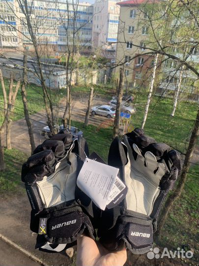 Краги/ перчатки хоккейные