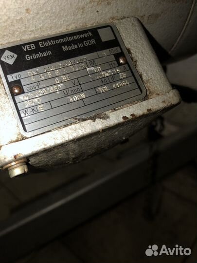 Швейная подшивочная машинка Csepel Muvek Cs790