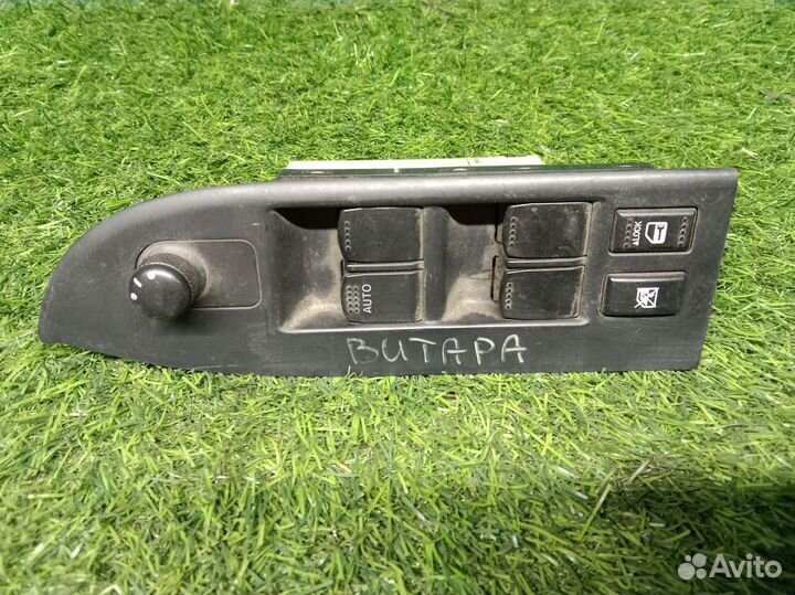 Блок кнопок стеклоподъемников Suzuki Grand Vitara