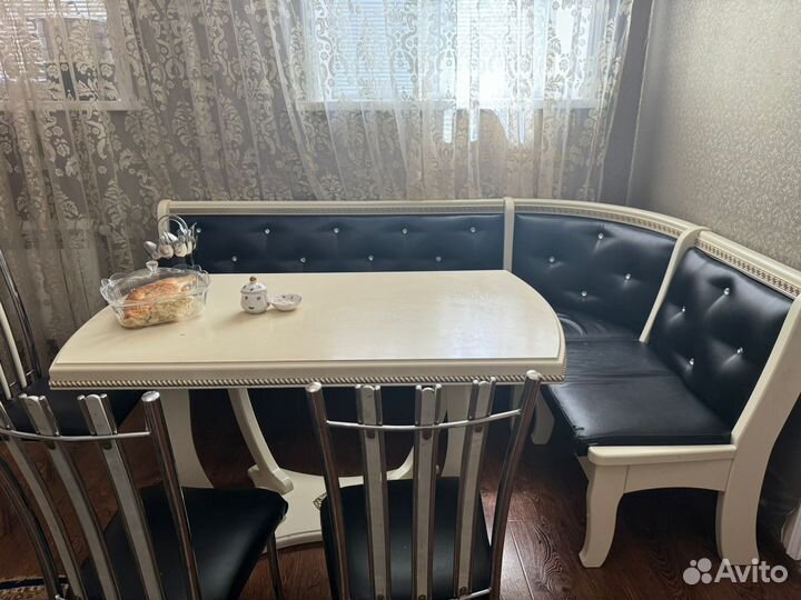 Кухонный гарнитур угловой бу