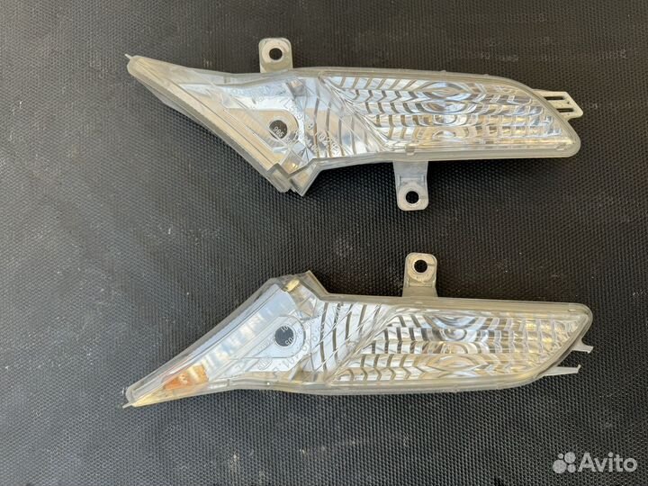 Поворотники на бампер Порше каен 957