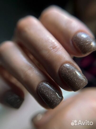 Маникюр, педикюр, наращивание ногтей