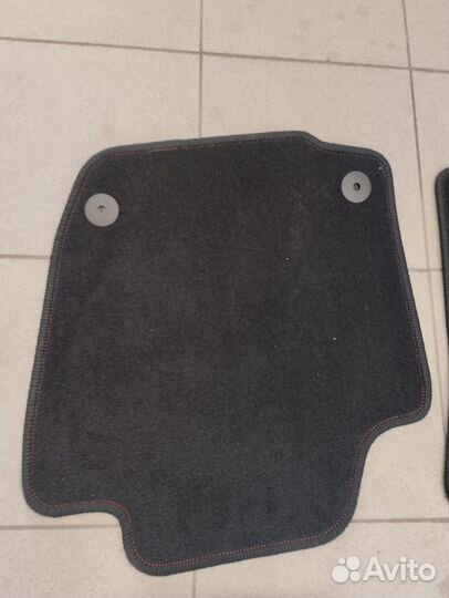Новые оригинальные ковры VW, Skoda 5jb863011kxmv
