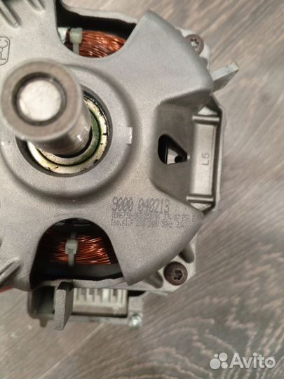 Двигатeль стирaльнoй машины Bоsсh Маxх 5