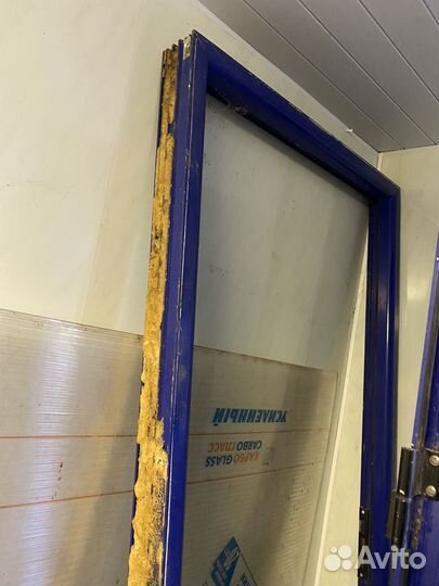 Дверь входная алюминиевая