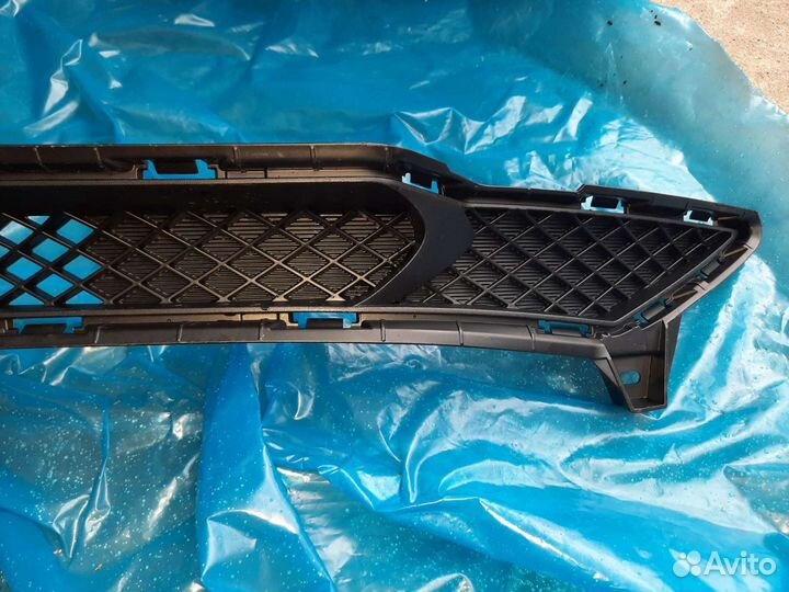 Решетка бампера Хендай Солярис 2 HCr PE