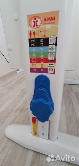 Стол и стул 