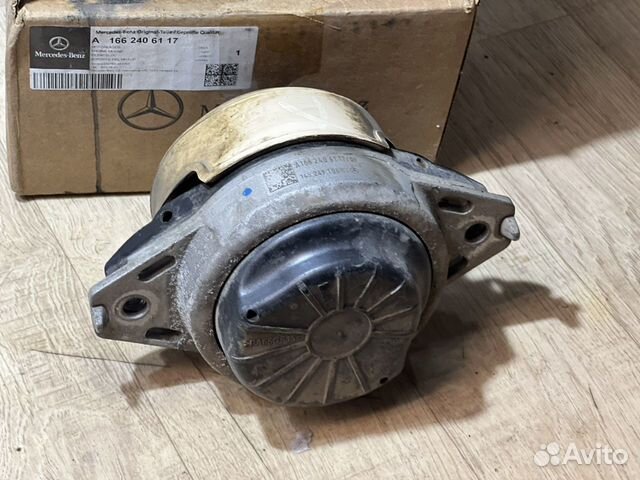 Подушка двигателя Mercedes-Benz A1662406117