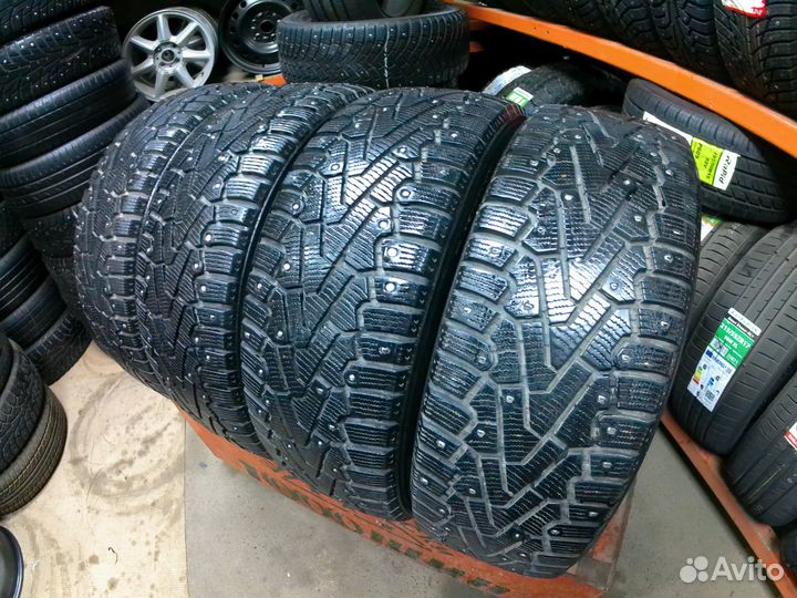 Pirelli Winter Ice Zero 225/60 R17