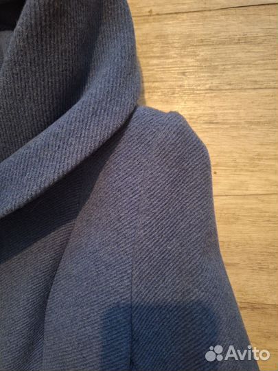 Пальто демисезонное 44