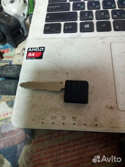 Центральный подлокотник Мазда сх7