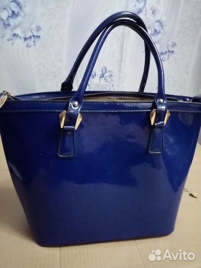 Сумка женская лаковая