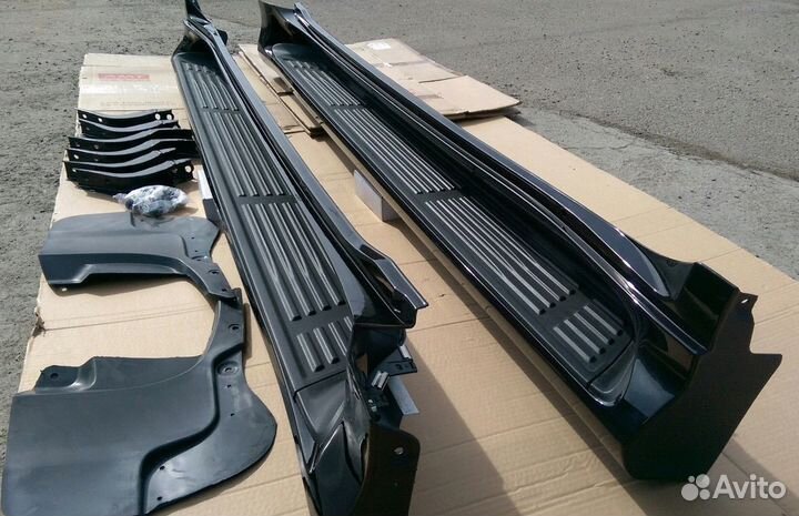 Prado 150 Пороги в стиле Lexus GX K6HL2