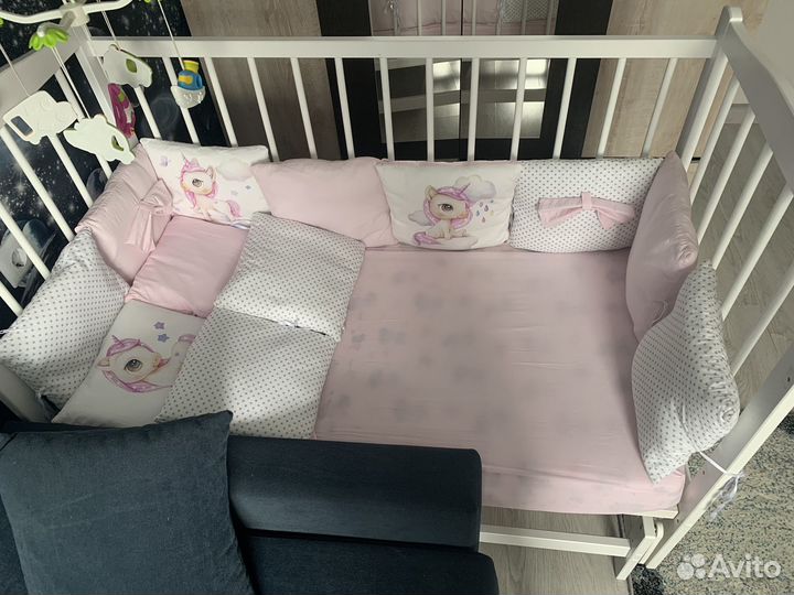 Детская кроватка + матрац + бортики + мобиль