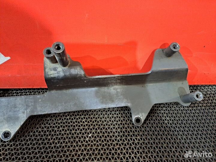 Кронштейн проводки