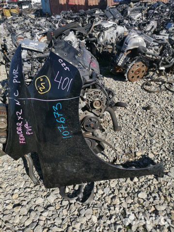 Крыло переднее правое Nissan Serena C25