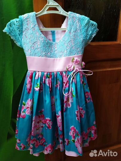 Нарядное платье для девочки 110 116