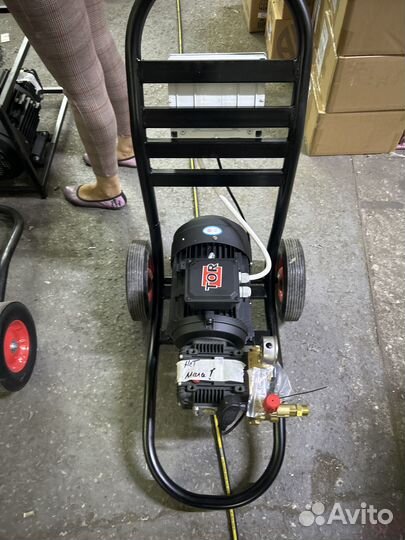 Аппарат высокого давления - 200-257 bar GF716