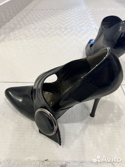 Туфли ботильоны 38