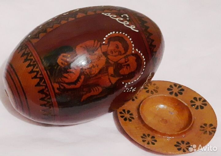 Подставки для пасхальных яиц, кулича и др