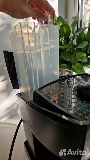 Кофеварка рожковая delonghi EC145