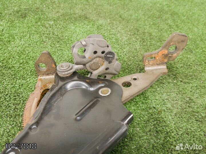 Ручник Audi A6 C5 AQD 2000