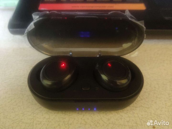 Беспроводные наушники новые
