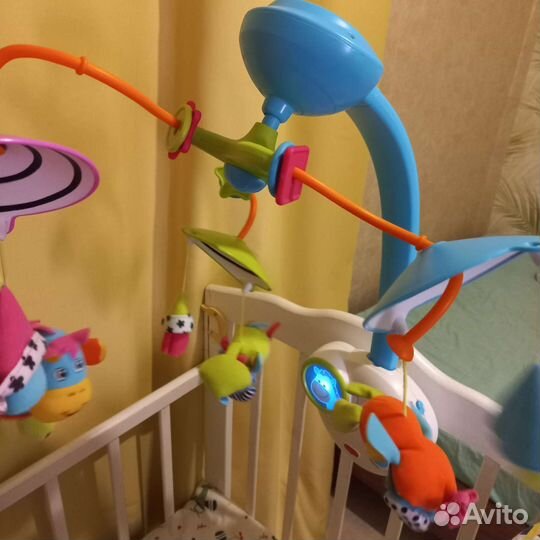 Мобиль на кроватку tiny love