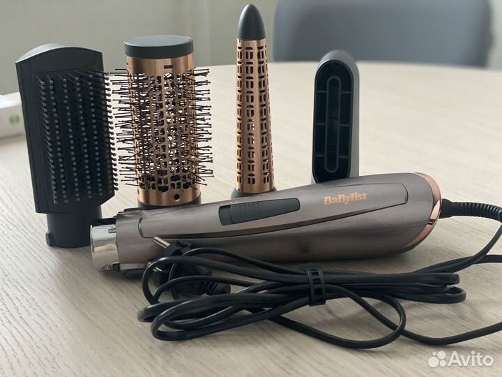 Фен-щетка Babyliss AS136E