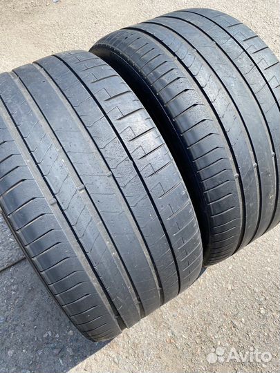 Pirelli P Zero 315/30 R22