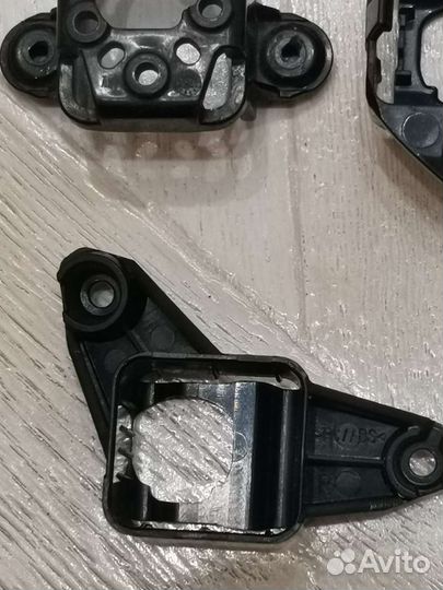 Vw touareg nf кронштейн камеры в зеркало решетку