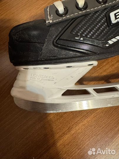 Хоккейные коньки bauer
