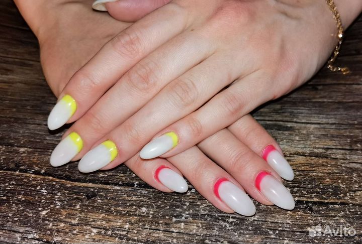 Маникюр и педикюр