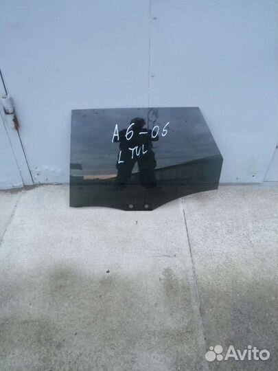 Audi.A6 C5.дверное стекло