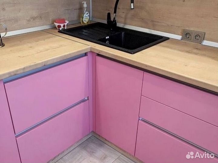 Кухонный гарнитур любой сложности