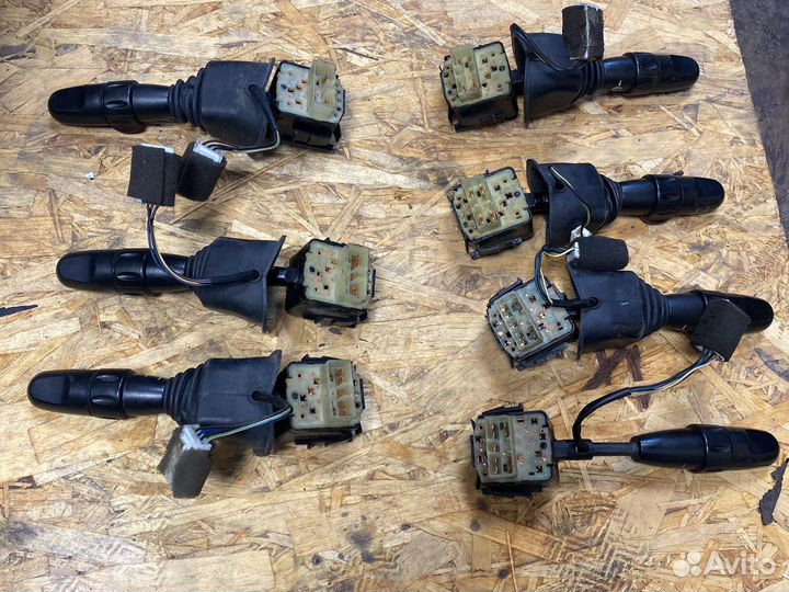 Подрулевой переключатель Chevrolet lacetti