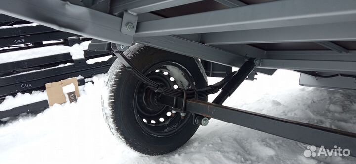 Легковой прицеп 